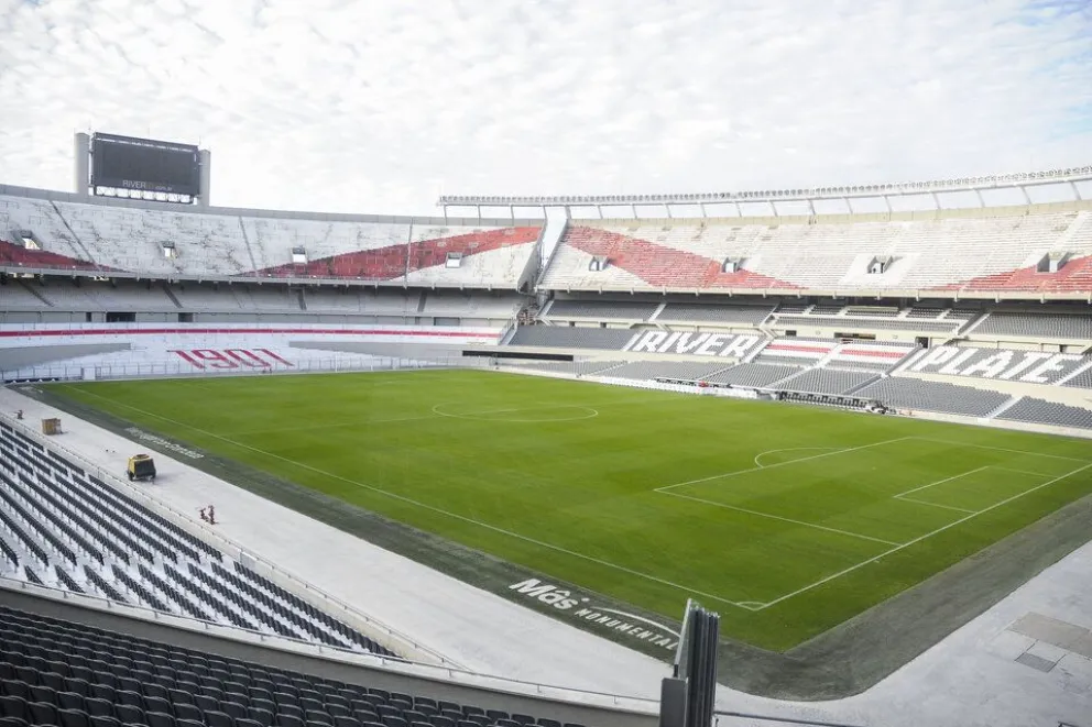 El estadio Más Monumental se encuentra impecable de cara al lance dominical. Foto Página 12