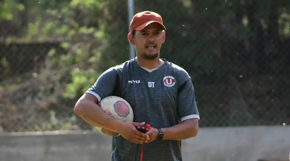 Pablo Godoy, entrenador de la U de Vinto. Foto Los Tiempos