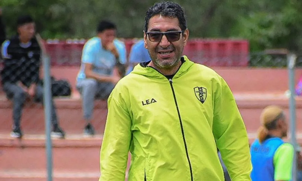 Richard Rojas dirigirá el domingo al cuadro de GV San José. Foto: (Los Tiempos)