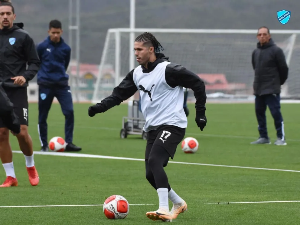 Rodríguez durante un entrenamiento con la Academia. Foto: Club Bolívar.