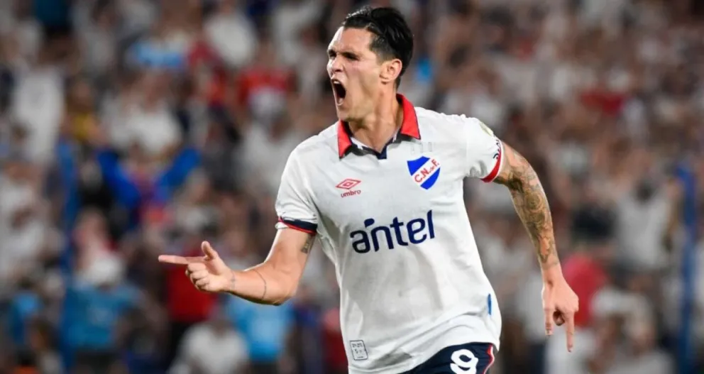 Ruben Bentancourt celebra su gol, el primero de Nacional contra el venezolano Puerto Cabello. El conjunto uruguayo se medirá con Always Ready en la tercera fase de la Copa Libertadores de América. Foto: El Observador de Uruguay.