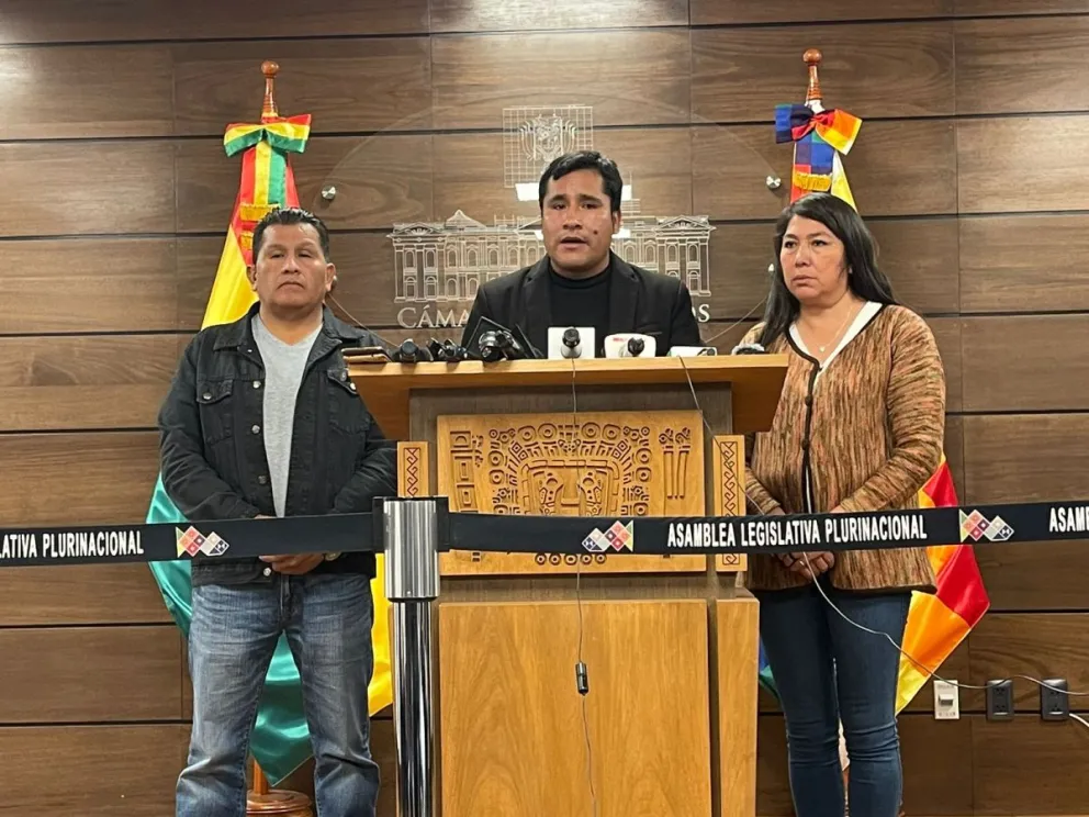 Huaytari en una anterior conferencia de prensa. Foto: Diputados/ABI. 