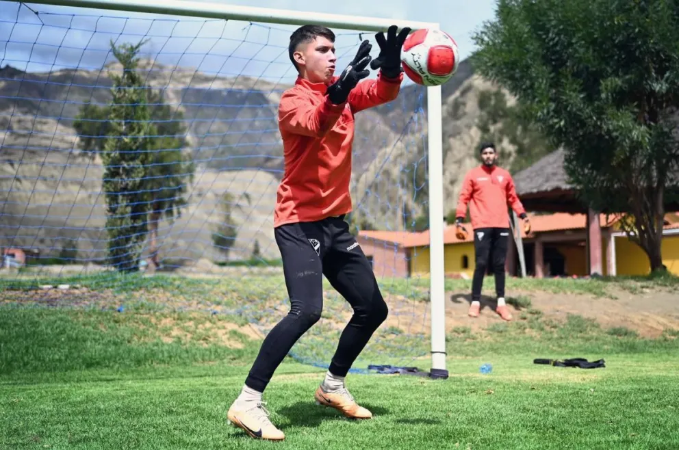 Fabián Pereira, arquero titular del plantel albirrojo. Foto Always Ready