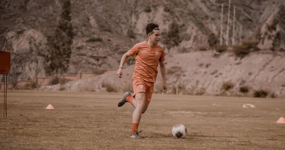 Matías Galindo, una de las figuras del equipo de Always Ready Sub 20. Foto Always Ready