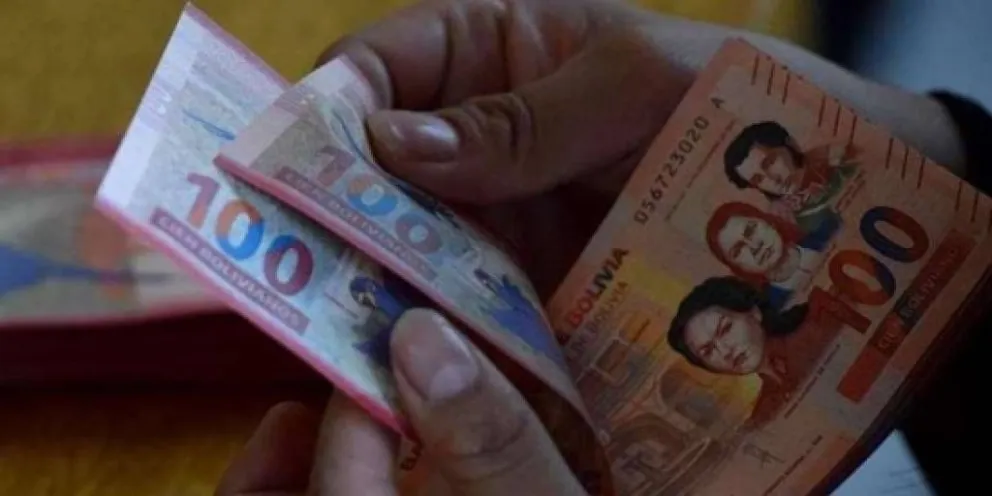 La Renta Dignidad es del 350 bolivianos. Foto Abi