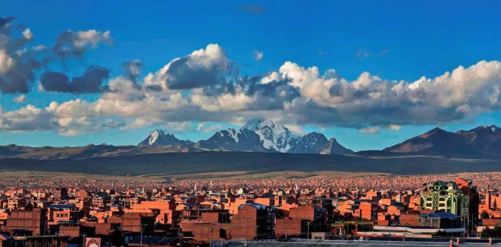 La ciudad de El Alto tiene un perfil productivo dirigido a la industria manufacturera, servicios y comercio. Foto: Alcaldía de El Alto. 