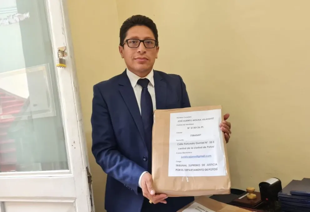 José Alberto Molina Velásquez, aspirante que se postuló al Tribunal Supremo de Justicia. Foto: Senado.