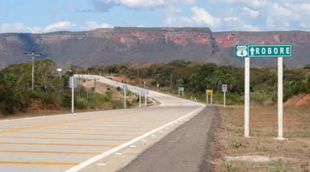 Entre 2004 y 2006 ocurrió la adjudicación de los tramos carreteros Roboré - El Carmen y El Carmen - Arroyo Concepción. Foto: Cadecocruz