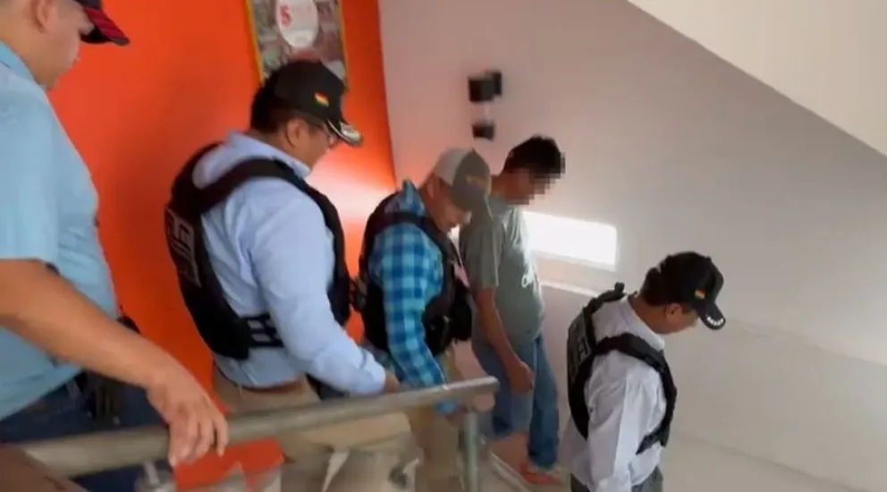 El exjefe policial Erick Yerko Terán Mendoza es detenido. Foto: ABI