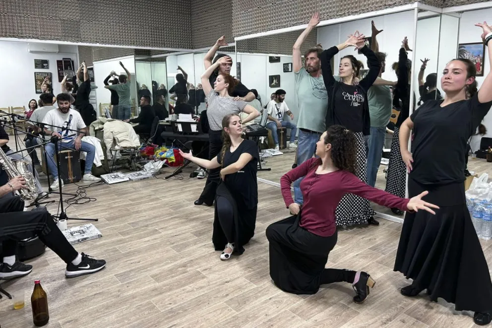 Ensayo del espectáculo 'Tributo ABBA Flamenco' que se estrenará el martes 19 de marzo en el Teatro de la Latina de Madrid. Foto:EFE