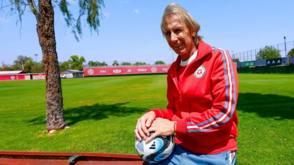 El seleccionador de Chile en el complejo Juan Pinto Durán. Foto ANFP