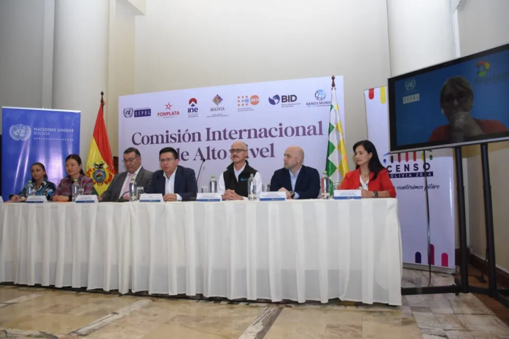 la Comisión de Alto Nivel que acompaña el censo brinda conferencia de prensa. Foto: APG