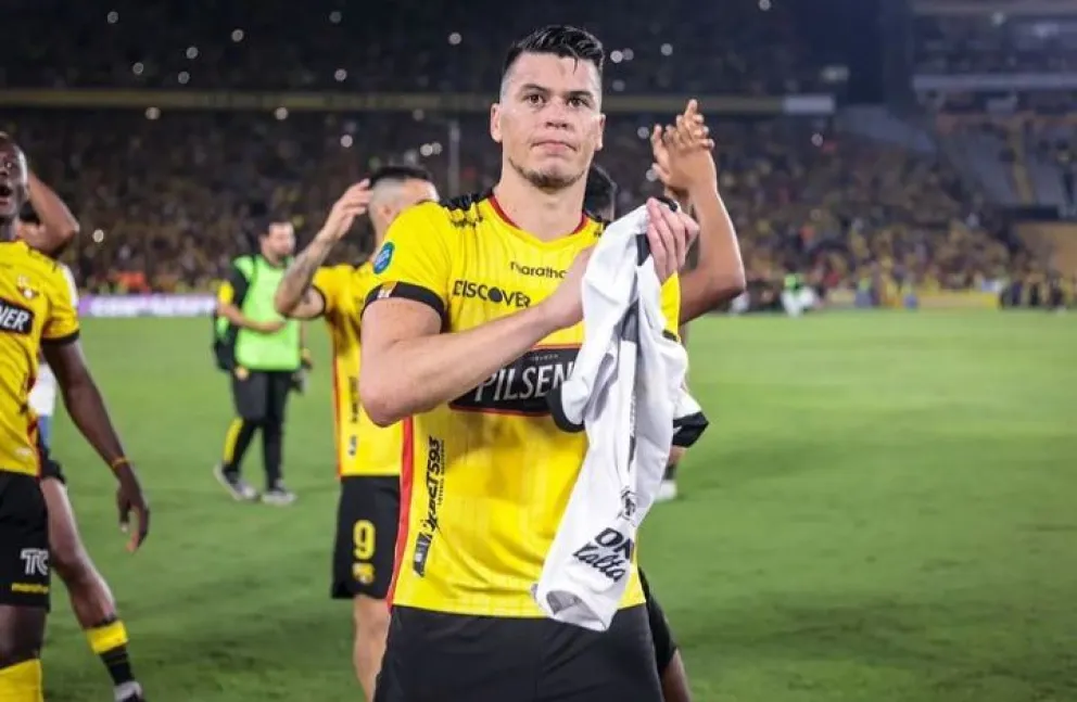 Paco Rodríguez sería el zaguero que pretende el cuadro de la Academia. Foto: Studio Fútbol