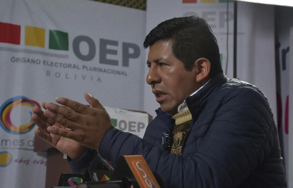 El vocal del TSE, Tahuichi Tahuichi, en un anterior contacto con la prensa. Foto: Archivo