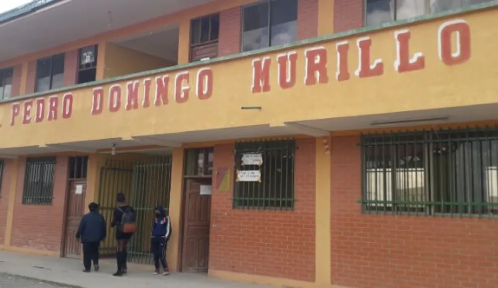 Imagen referencial de la unidad educativa Pedro Domingo Murillo, en Laja.  Foto: RRSS