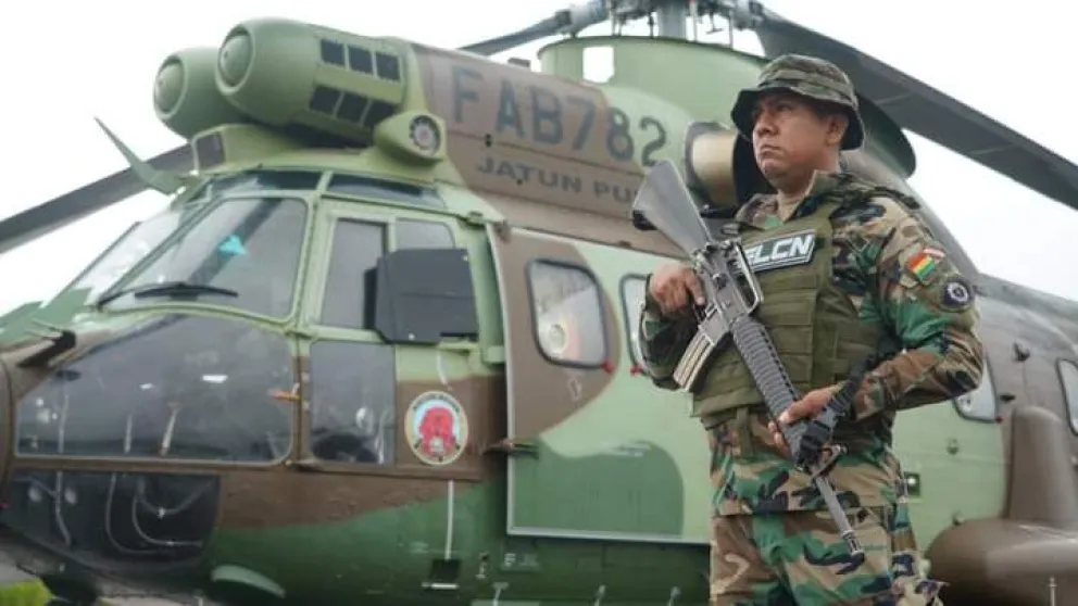 La FELCN recibió armamento y aeronaves para su labor cotidiana. Fotos: Carlos Quisbert