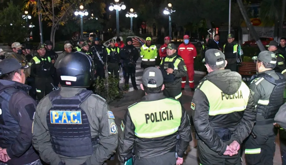 Los controles policiales coninuarán hasta el fin del Auto de Buen Gobierno.          FOTO: APG
