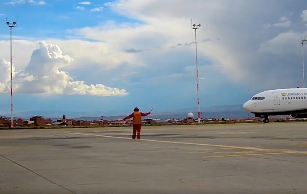 Vista de los interiores del Aeropuerto Internacional de El Alto. Foto: Captura del video de Sabsa El Alto