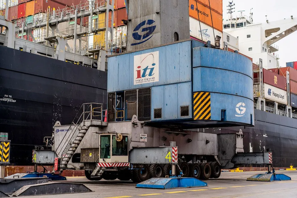 El puerto de Iquique y los contenedores con mercadería de exportación. Foto: Iquique Terminal Internacional (ITI).