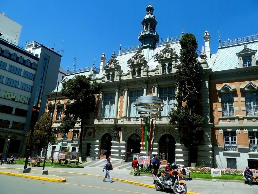 La infraestructura del Palacio Consistorial donde sesiona el Concejo Municipal de La Paz.  Foto: Concejo