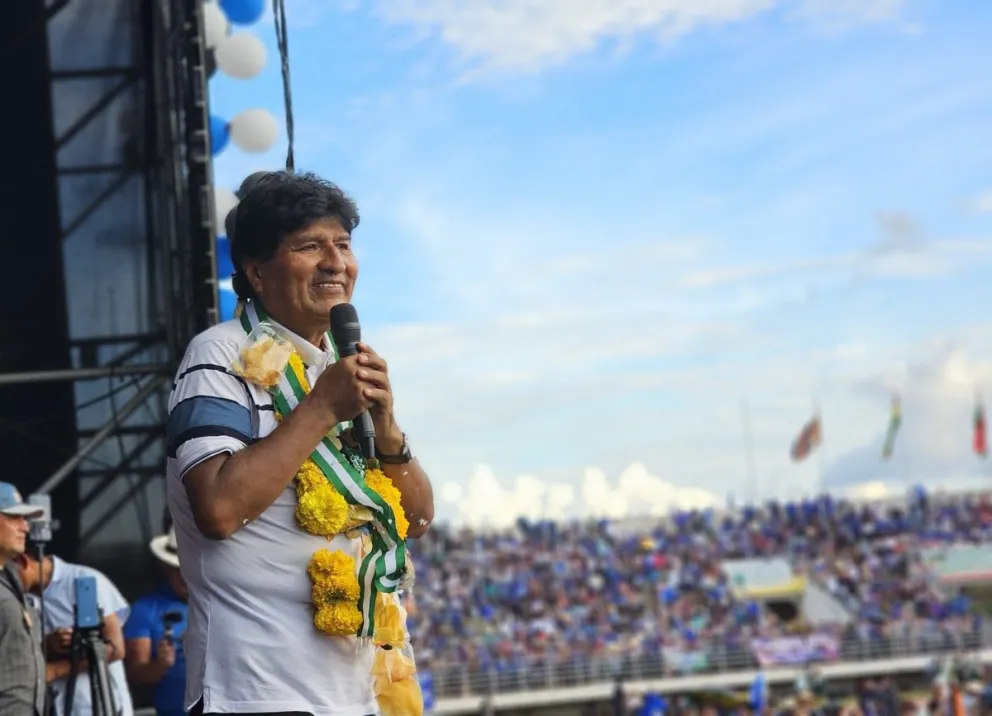 Evo Morales durante la celebración del aniversario del MAS en el municipio cruceño de Yapacaní. Foto: Facebook de Evo Morales