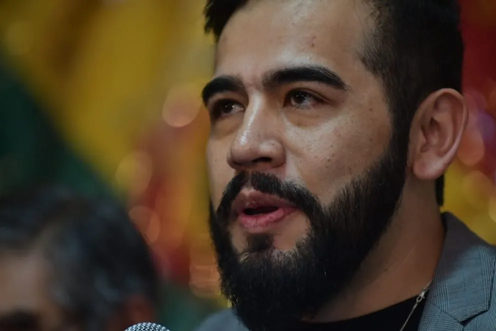 El ingeniero Édgar Villegas, en conferencia de prensa. Foto: APG