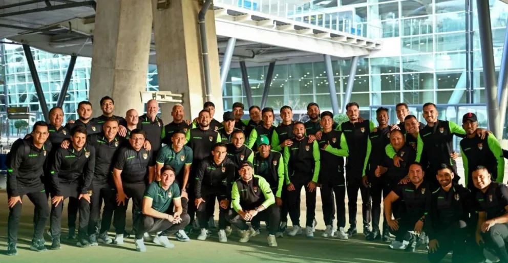 El seleccionado boliviano que jugó la pasada semena un par de amistosos en Argelia. Foto: FBF