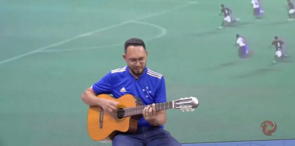 Daniel Araújo, fanático del Cruzeiro, compuso una canción de homenaje a Marcelo Martins, quien se despedriá como futbolista el domingo 7 de abril en Belo Horizonte. Foto: Captura de pantalla.