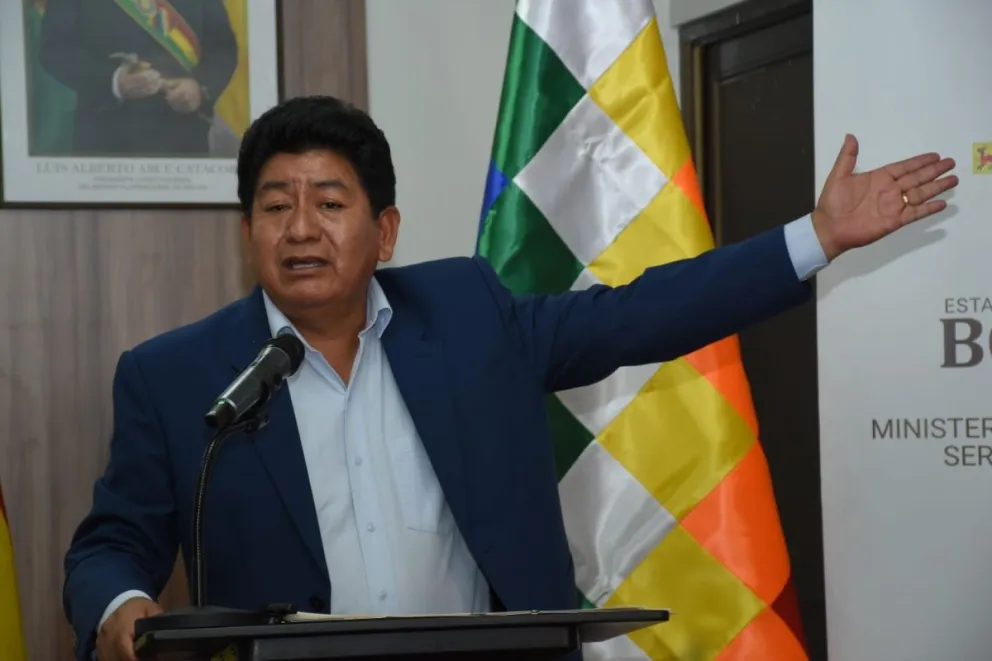 El ministro Edgar Montaño, durante una anterior rueda de prensa. Foto: APG 