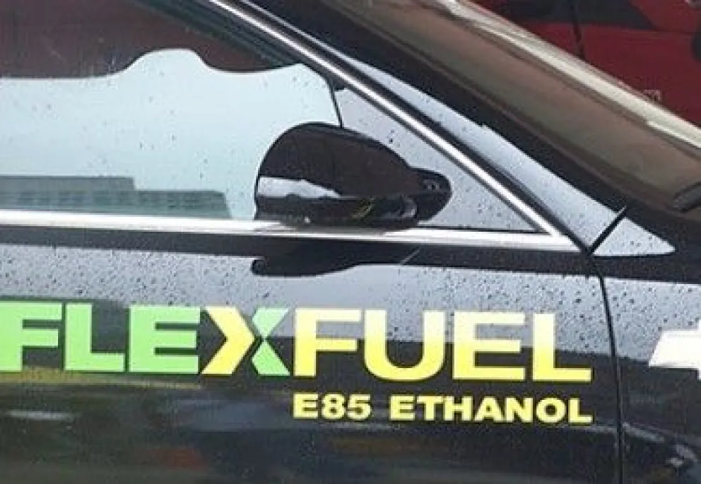 Una imagen referencial sobre autos Flex Fuel. Foto: renovablesverdes.com