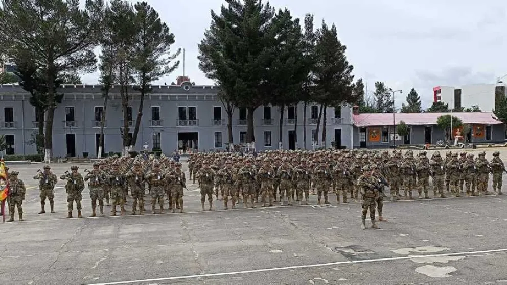 Militares se capacitaron para realizar tareas de lucha contra el contrabando. Foto: ABI