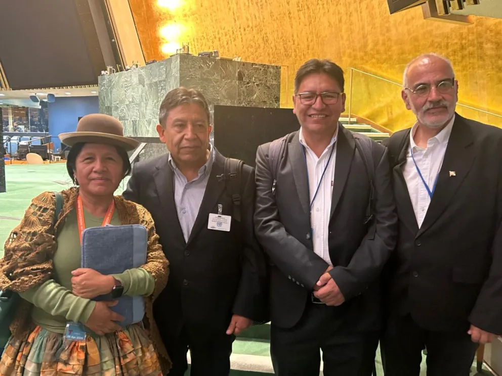 María Eugenia Choque con el Vicepresidente y otros funcionarios en el foro de la ONU. Foto: @ONUBolivia