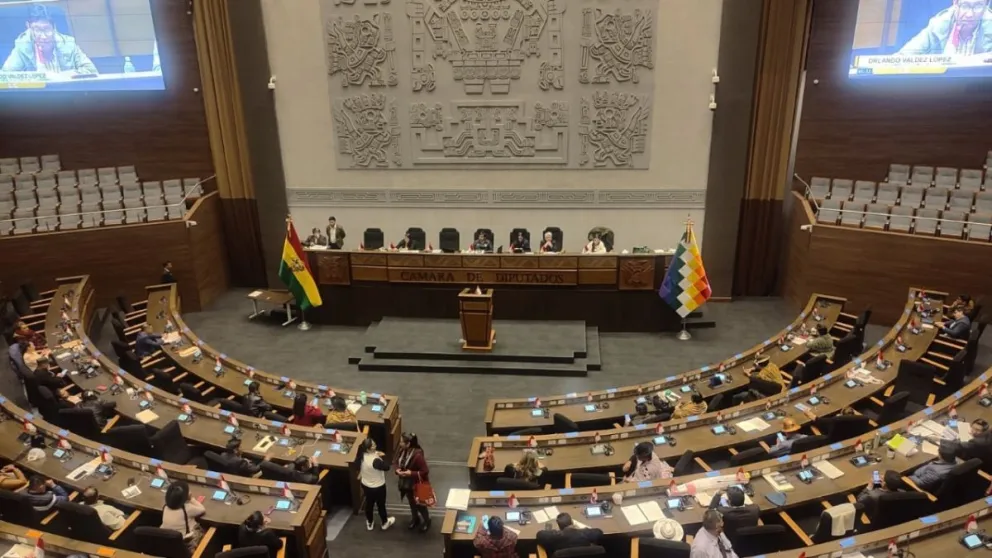 Cámara de Diputados en el nuevo edificio de la Asamblea Legislativa Plurinacional.   Foto: Cámara de Diputados.
