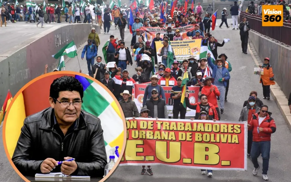 El ministro de Educación, Omar Veliz; detrás la movilización de los maestros urbanos. Foto: Composición.