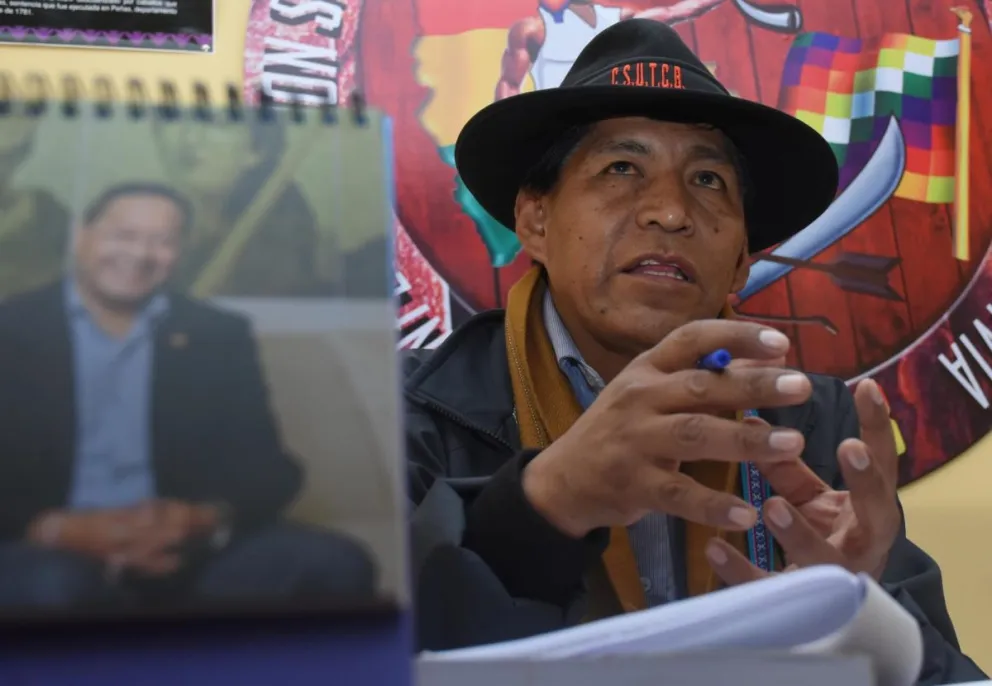 El dirigente Efraín Mollo durante una conferencia, este jueves. Foto: APG 