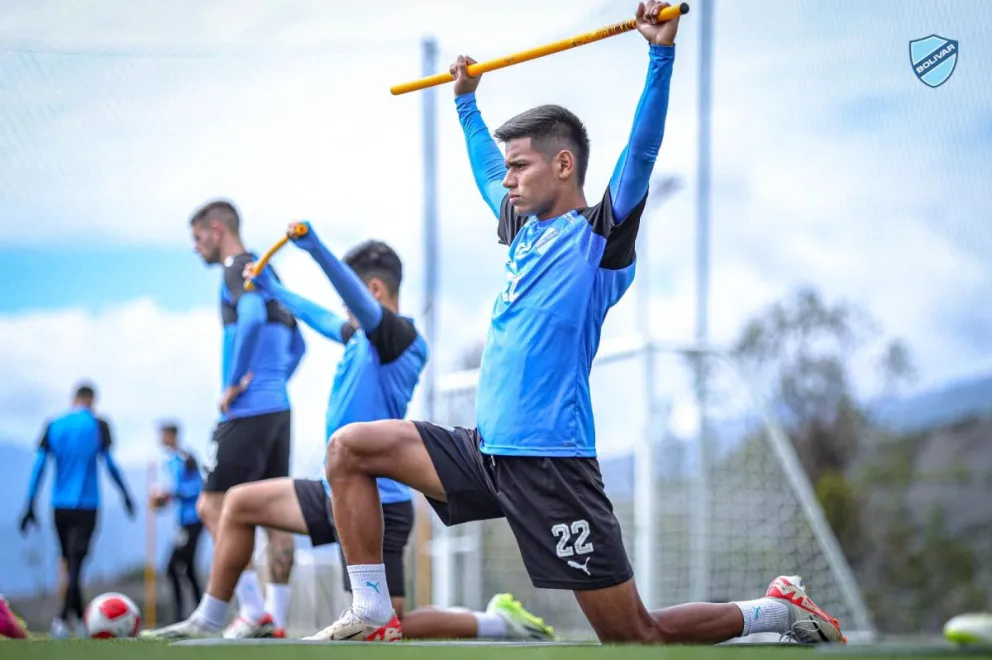 Rocha durante un ejercicio físico en Ananta. Foto: Club Bolívar.