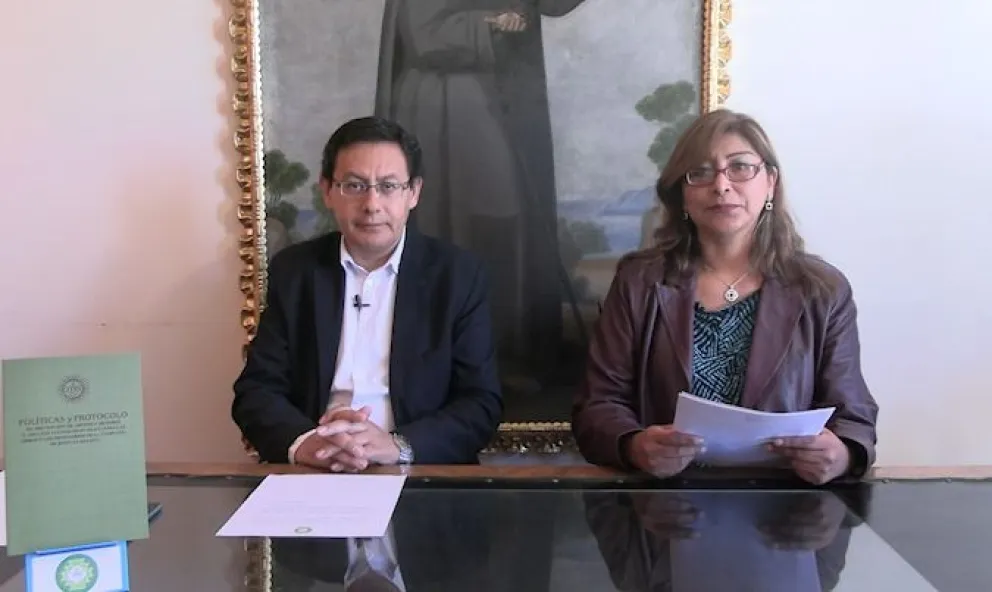 Representantes de la orden religiosa durante la presentación del documento de la Compañía de Jesús.    Foto: Compañía de Jesús.