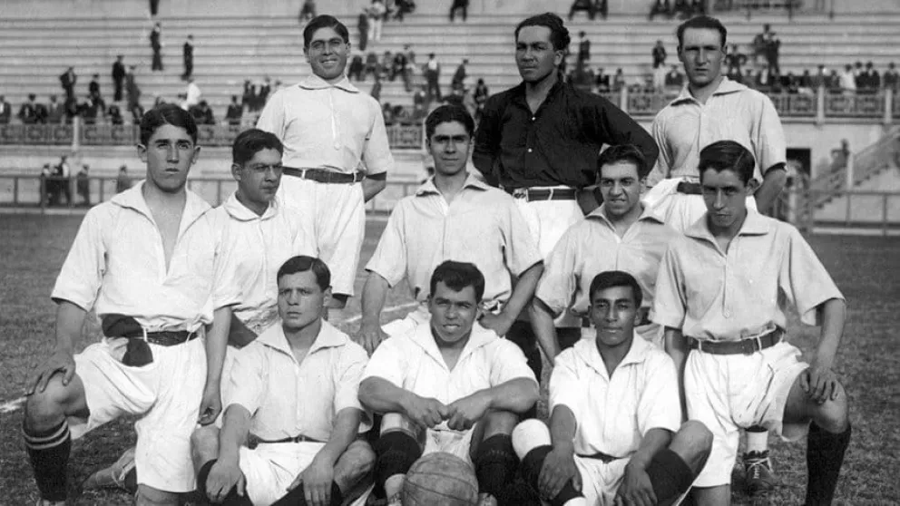 La Selección de Chile que hizo largos viajes de ida y vuelta en la Copa de 1919. Foto: TyC