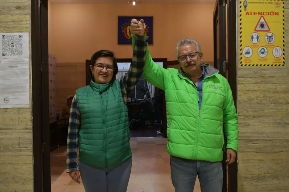 La rectora de la UMSA, María Eugenia García y el vicerrector Tito Estévez serán posesionados hoy. Foto: Prensa UMSA