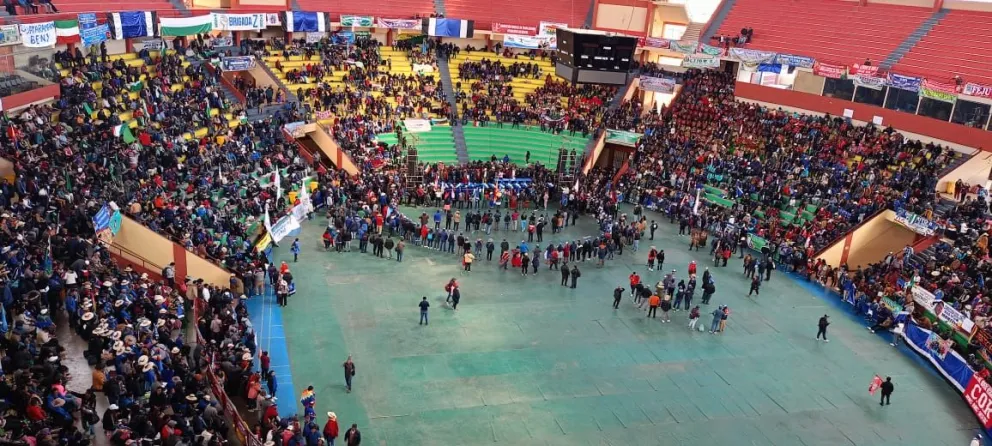 El congreso del MAS, del ala arcista, se desarrolla desde ayer en la ciudad de El Alto. Foto. APG