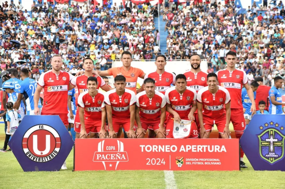 Universitario de Vinto en el partido final, esta tarde en Entre Ríos. Foto APG