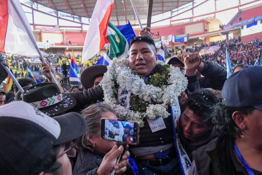 Grover García, elegido como presidente del MAS en el congreso del ala "arcista". Fuente: @LuchoXBolivia
