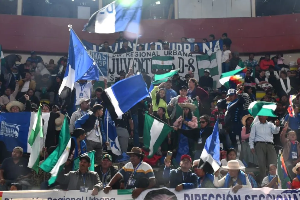 Asistentes al congreso del MAS este pasado fin de semana (Imagen referencial). Foto: APG