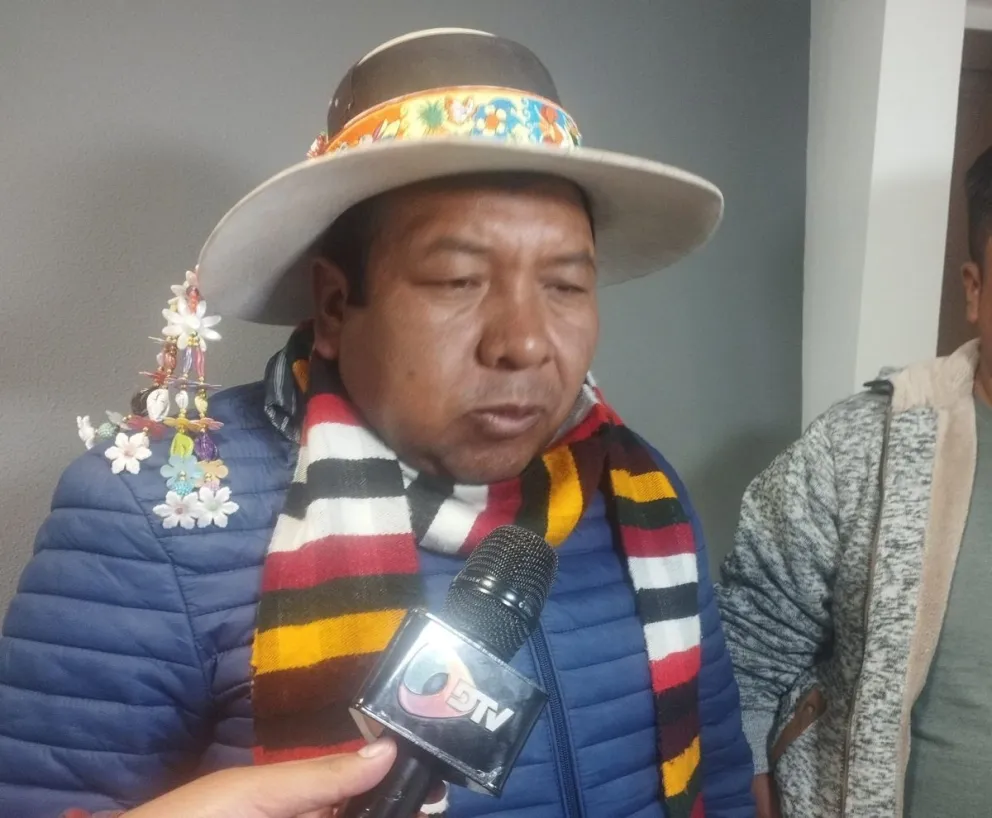 El dirigente de la CSUTCB del ala "evista", Pedro Llanque. Foto: DTV