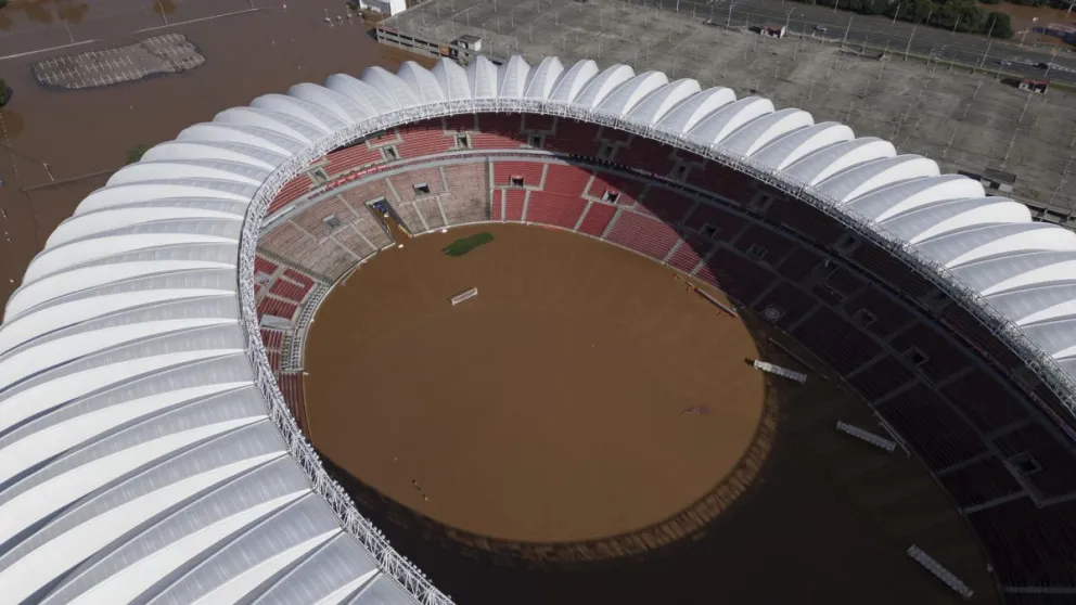 Vista área de como luce el estadio Beira Rio del Inter, en Porto Alegre. Foto: EFE