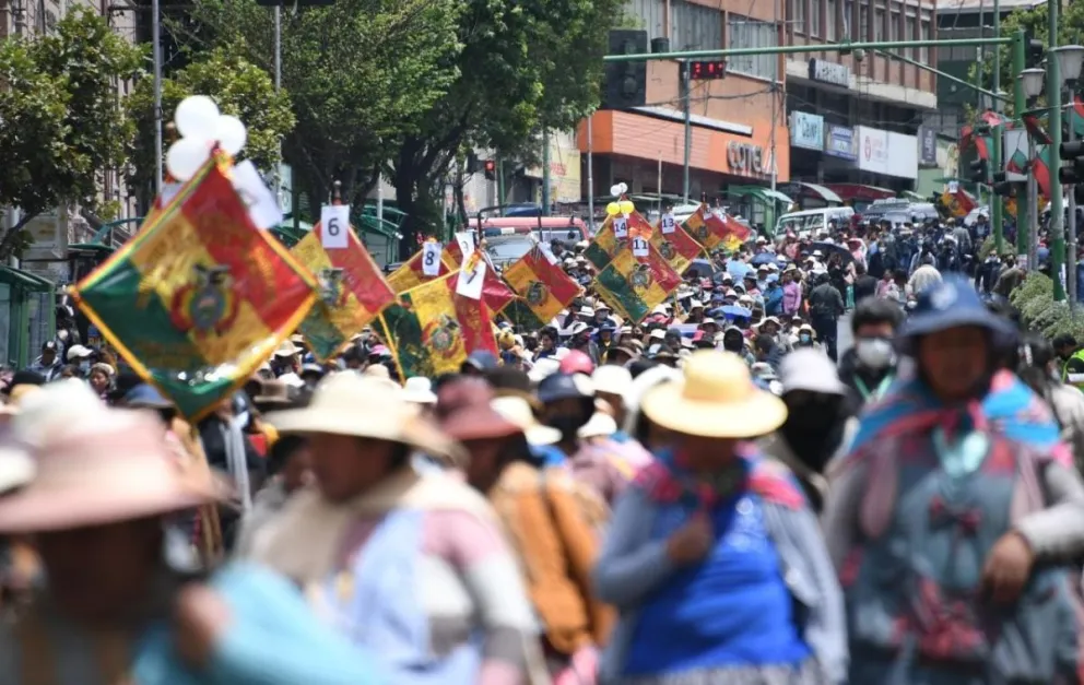 Gremiales en una movilización anterior en la ciudad de La Paz. Foto: ABI (referencial)