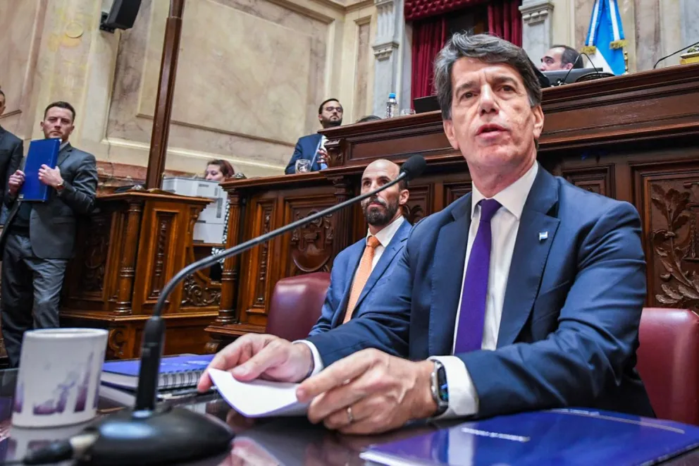 El jefe de gabinete del Ejecutivo de Javier Milei, Nicolás Posse. Foto: EFE / Senado de Argentina