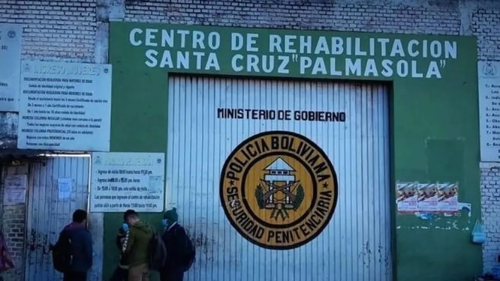 El ingreso al penal de Palmasola, en la ciudad de Santa Cruz. Foto: ABI