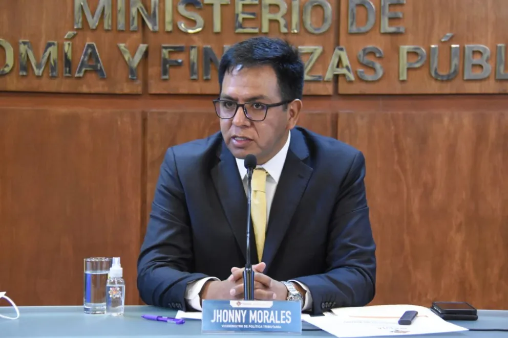 Jhonny Morales, viceministro de Política Tributaria. Foto: ABI