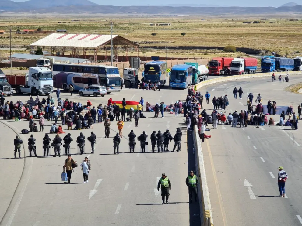 Los bloqueos de ayer jueves en el sector de Caihuasi. Foto: APG